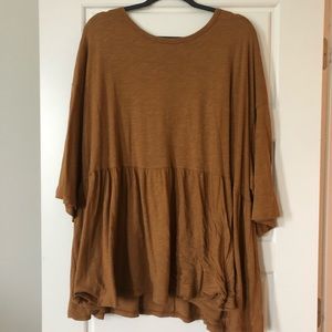 Oversized Mustard Top